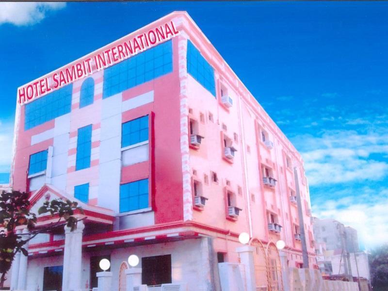 Hotel Sambit International, Near Sea Beach Puri Zewnętrze zdjęcie